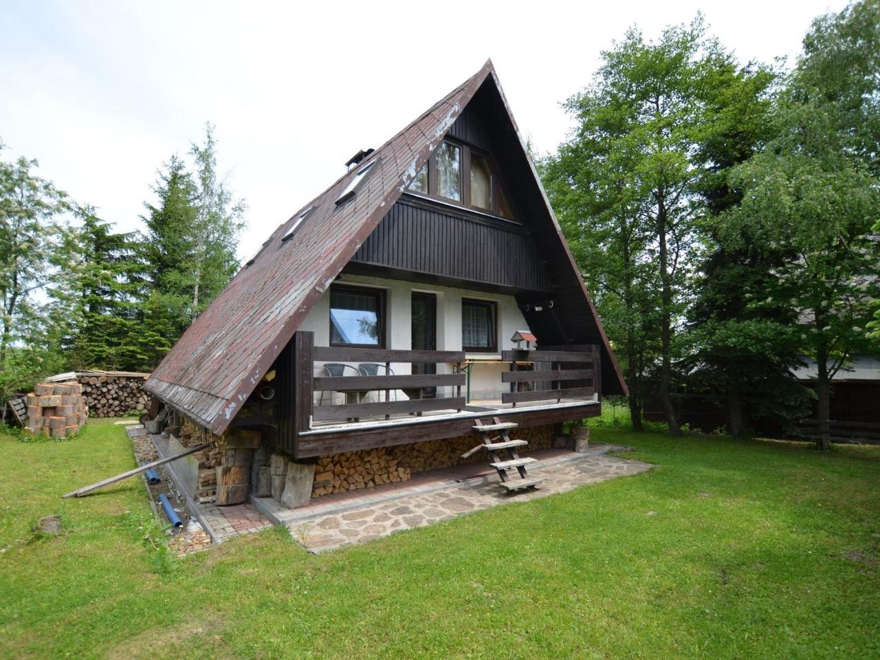 Nice Holiday Home In The Ore Mountains Only 500M From The ChairliftLoučná pod Klínovcem エクステリア 写真